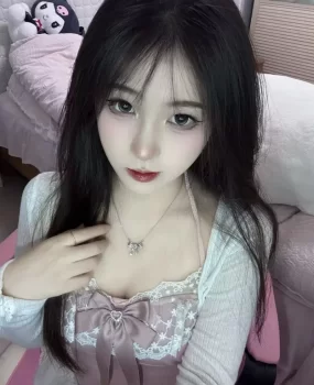 貌美如花小姐姐出来兼职