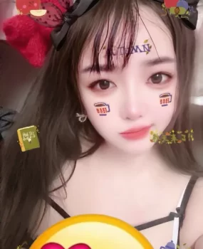 秦淮大奶子口爆樱桃