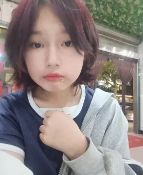 刚下海00后新人学生妹