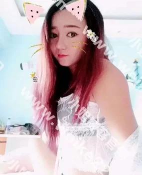 风情万种勾人的小骚货。超级带劲